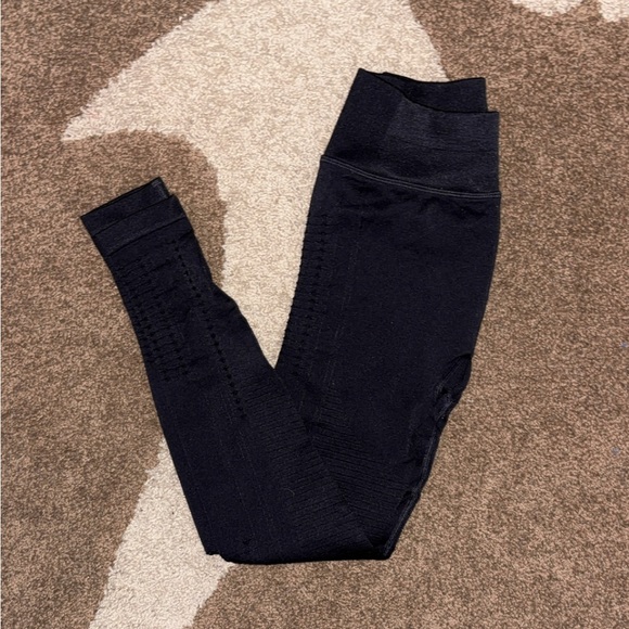 Gymshark Workout Leggings - Picture 2 of 4